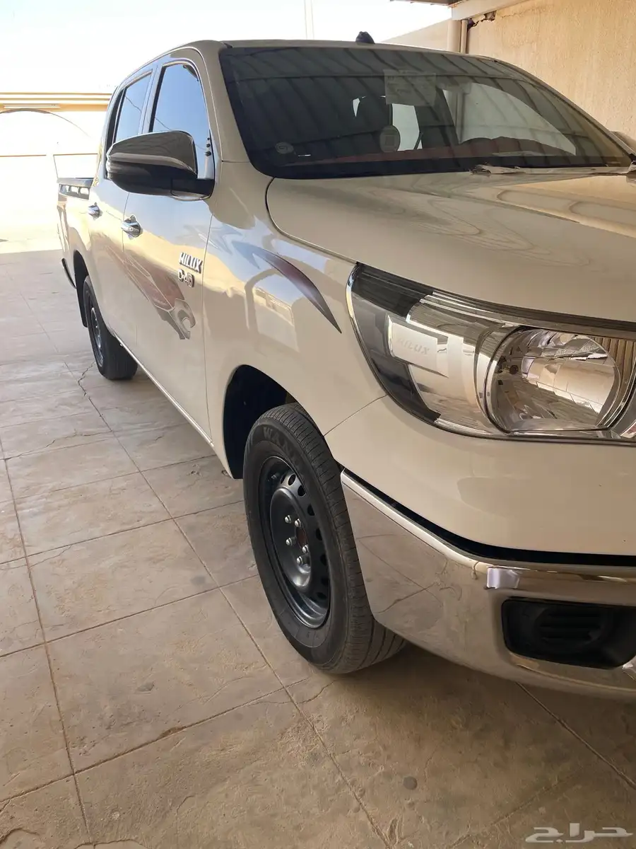 هايلكس 2023 ديزل ماشيه 109 الف مشروطه بدي ومحركات حجم المكي 9