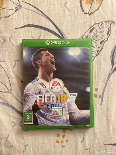Xbox games   Hitman 2  Tomb Raider 1st and 2nd  FIFA 18 4