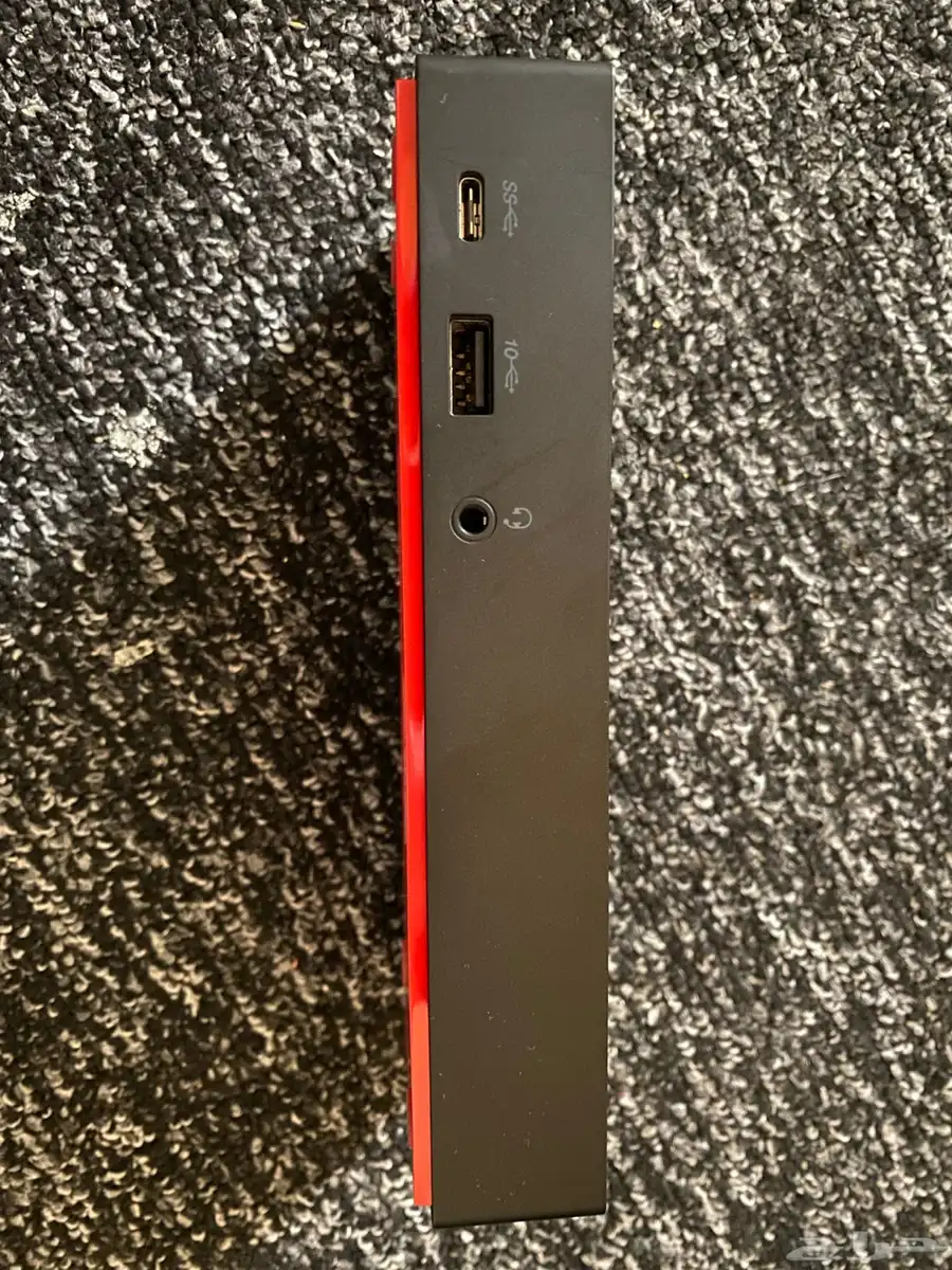 Lenovo ThinkPad Dock station. 2