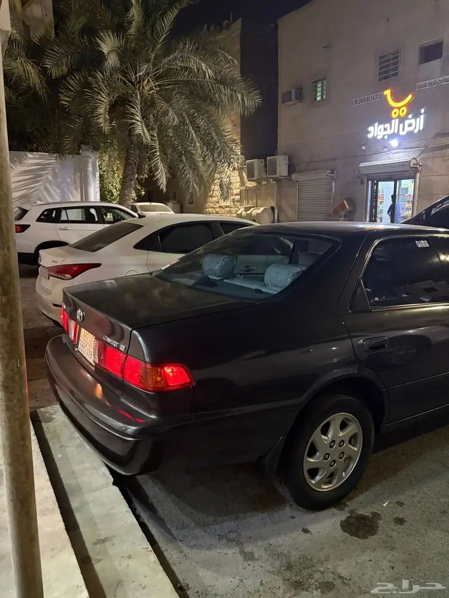 للبيع تيوتا كامري موديل 2000 وارد امريكا 8