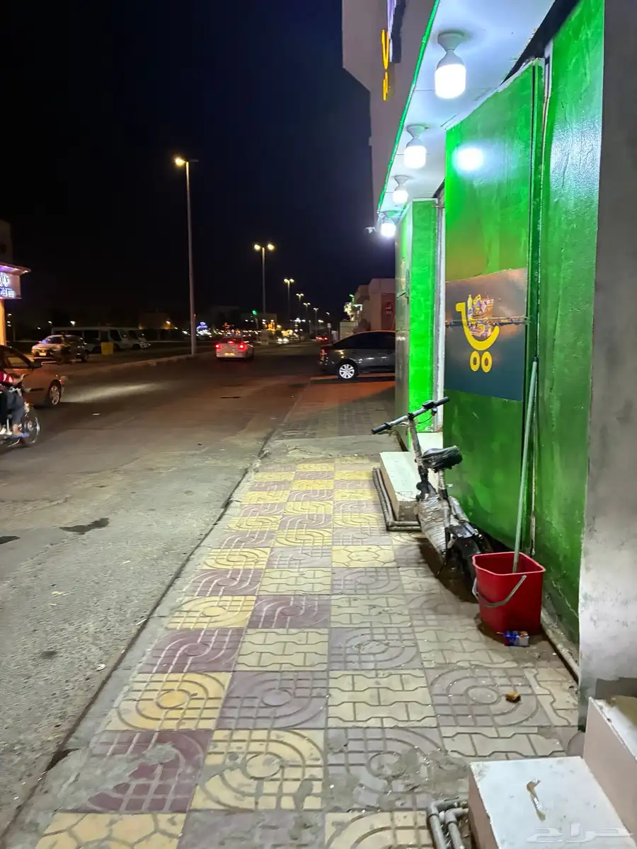 محل موقع مميز وشارع حيوي للاجار 0