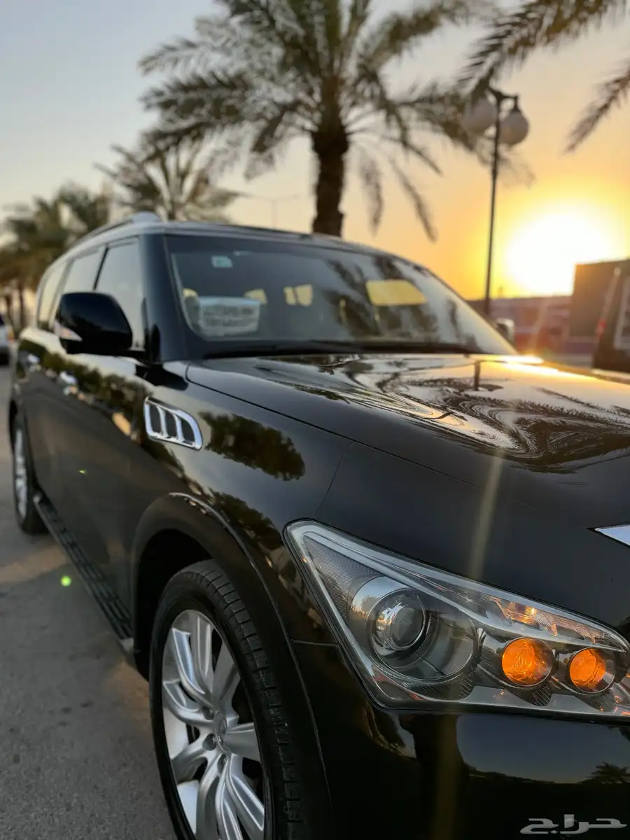جيب انفنتيQX80 2013 اسود ملكي 13