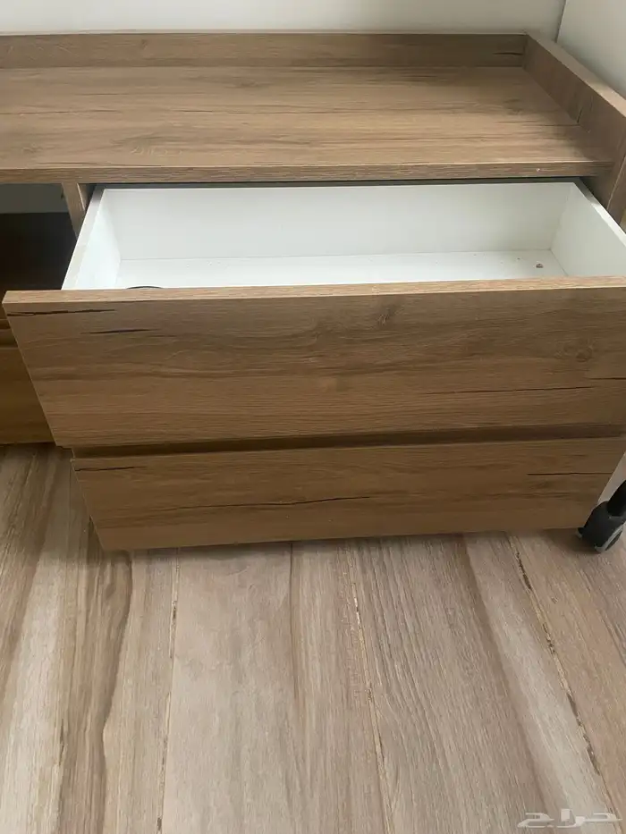 طاولة جميلة استخدام نظيف 7