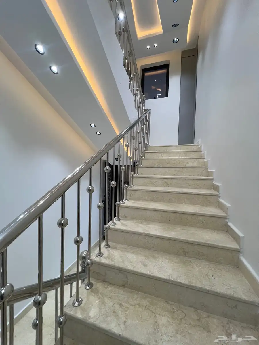 ادوار ارضيه وادوار علويه مخطط الراجحي طريق ابها الخميس 28