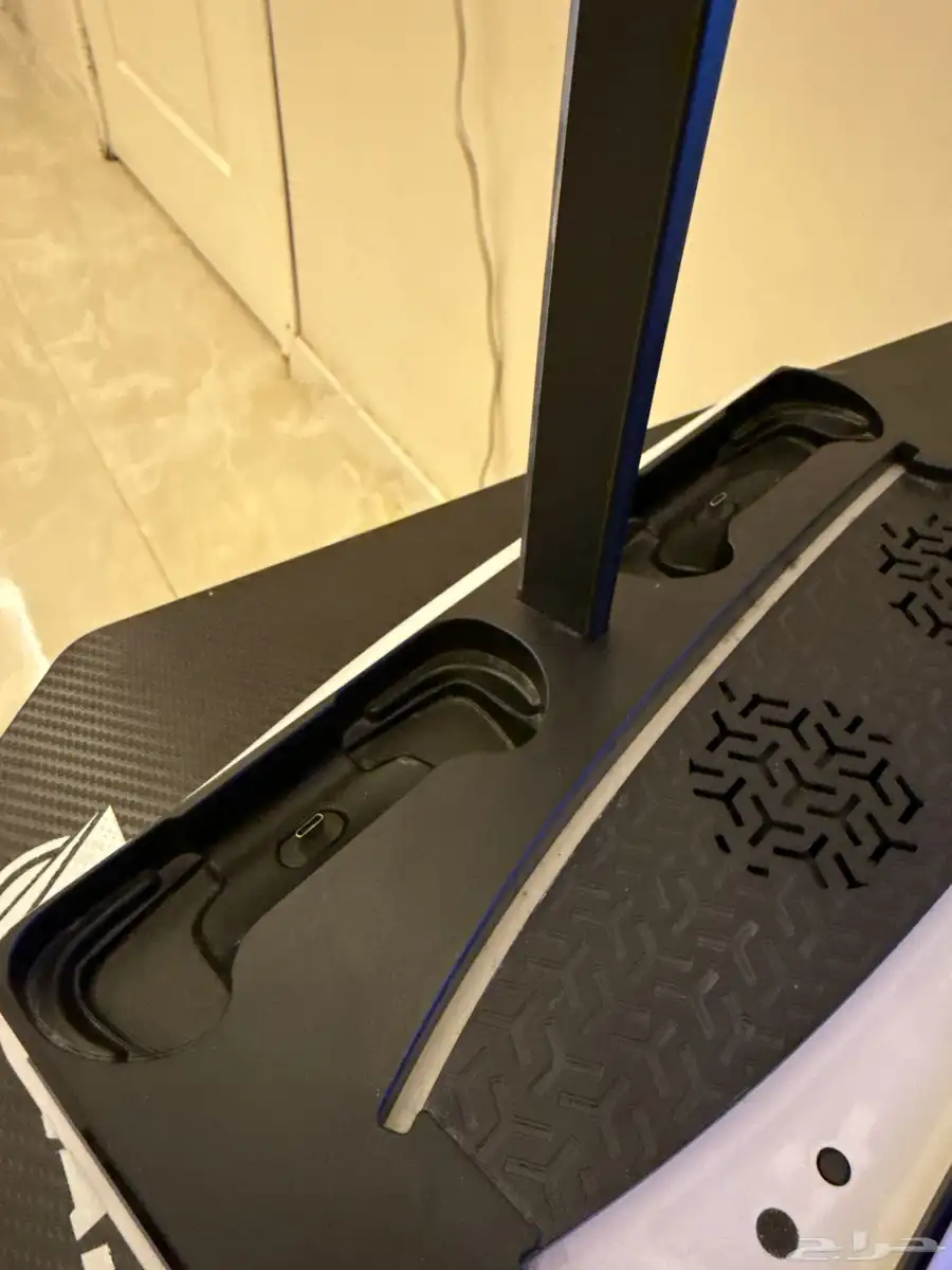 قاعدة PS5 1