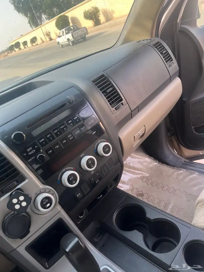 سياره سكوياء2009 1