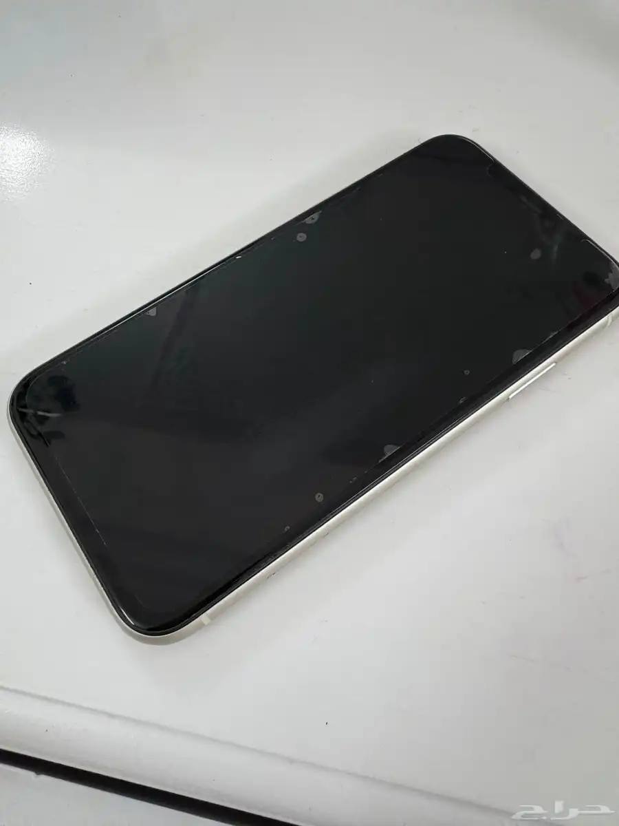 ايفون11 5