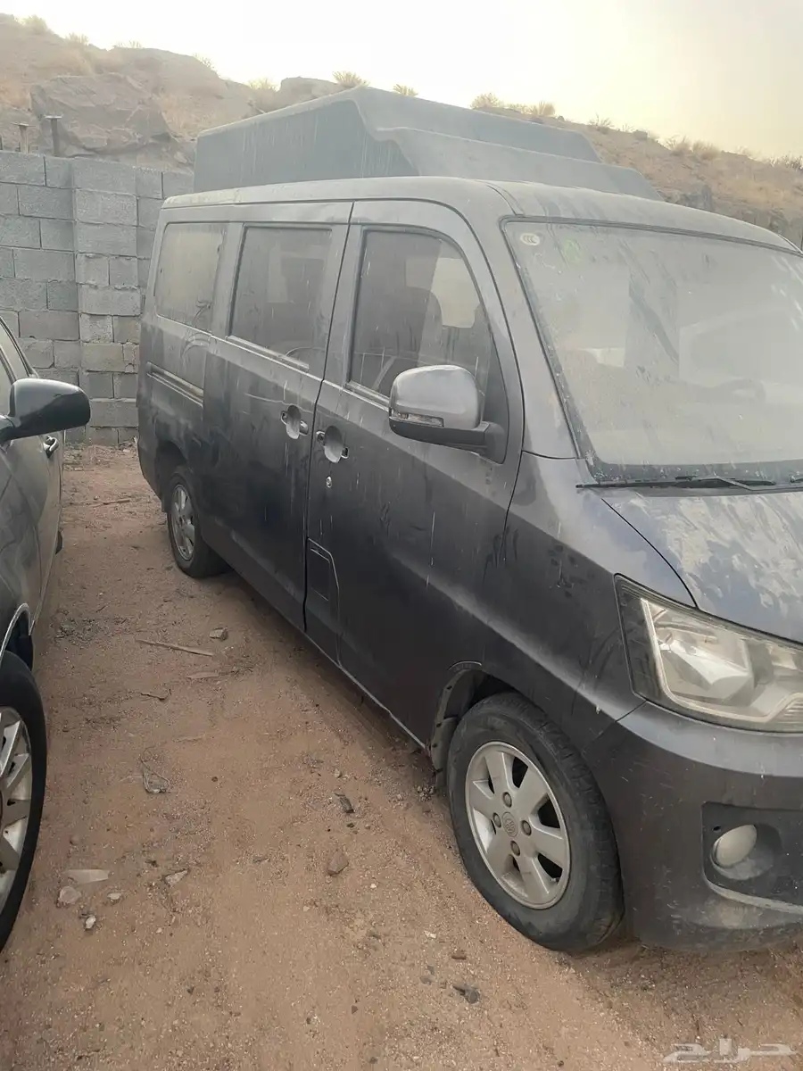 للبيع قطع تشليح دباب فان فاو v80 ACTIS 13
