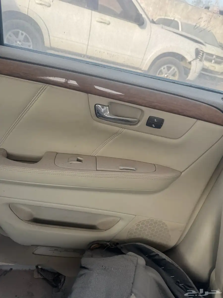 كاديلاك 2009 DTS 13