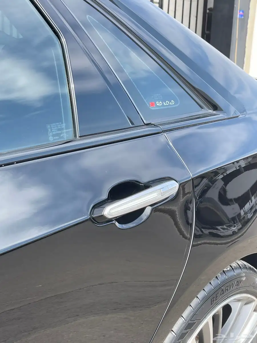 كاديلاك CT6 2019 فئه سبورت وارد الجميح صيانات وكاله نظيف 16