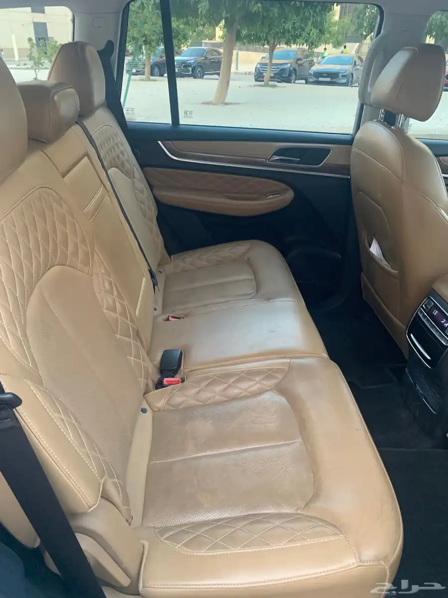 MG R8 فل كامل مودي 2022 4
