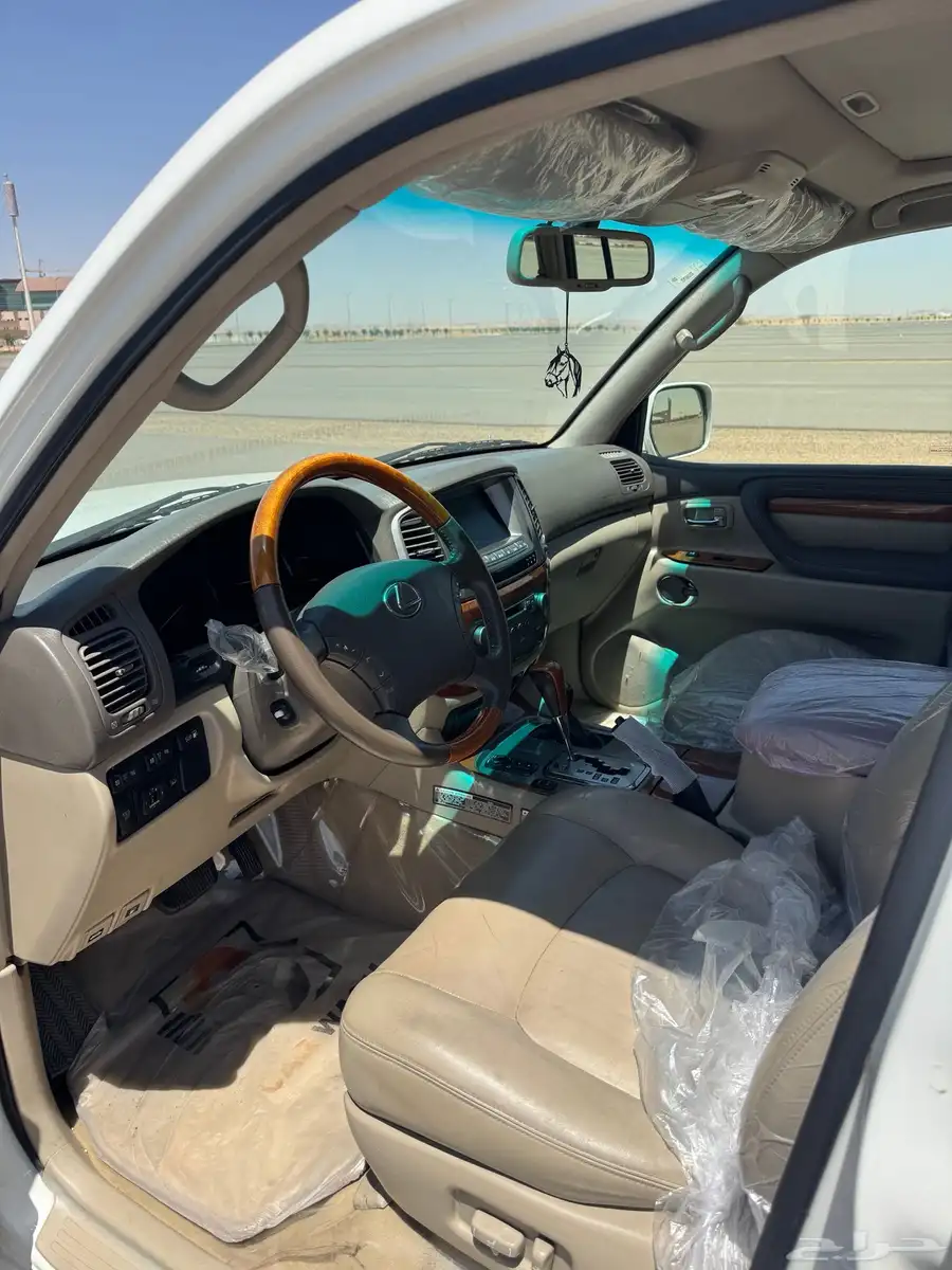 للبيع لكزسlx470 نظيف جدآ 25