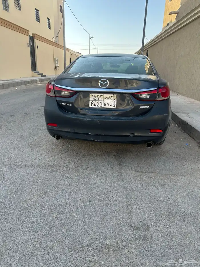 للبيع مازدا 2016 سته سيدان 3