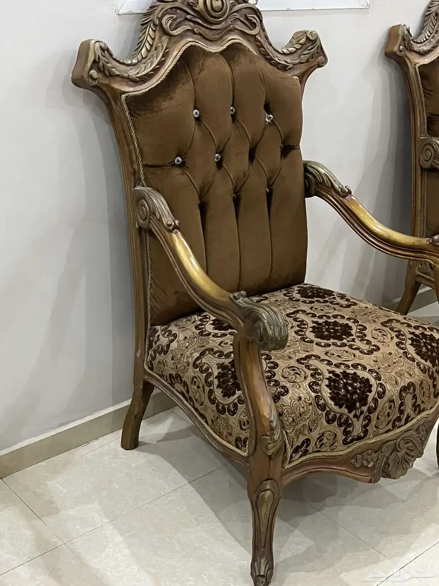 اثاث وثريات 5