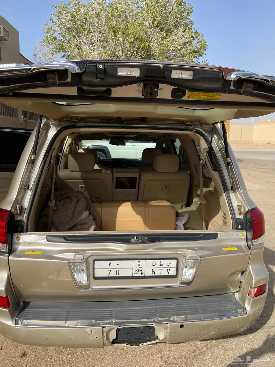 جيب لكزس LX570 موديل 2009 محول خارجي 2015 13