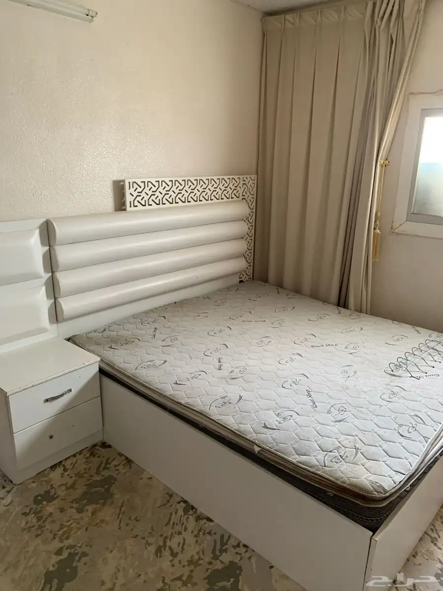 غرفه نوم جديده بجميع ممتلكاتها 4