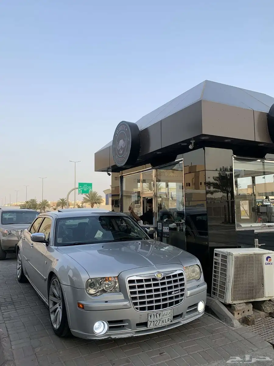 كرايسلر SRT8 اصلي 0