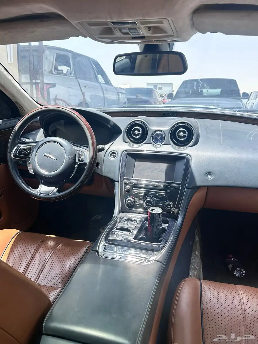 جاكوار xj 2012 5