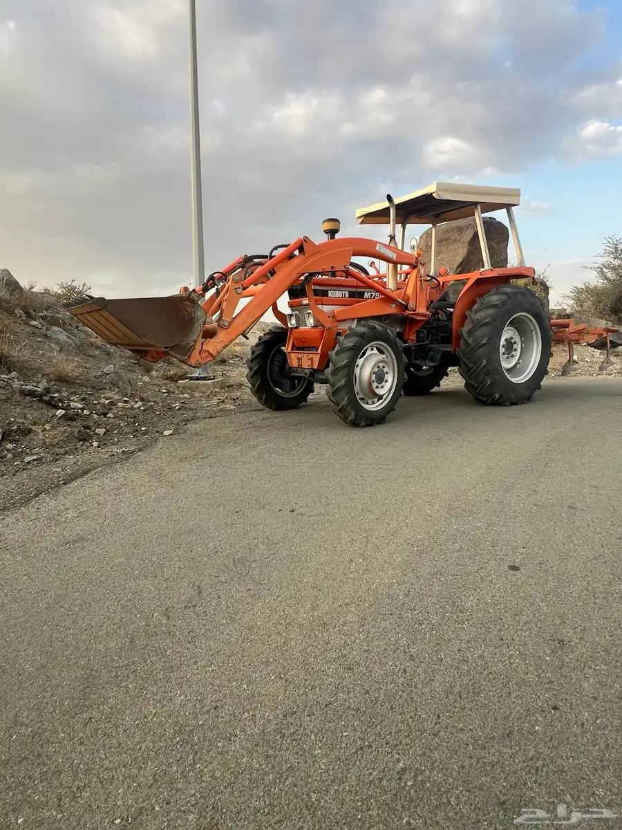 حراثة كابوتا M7500 DT 0