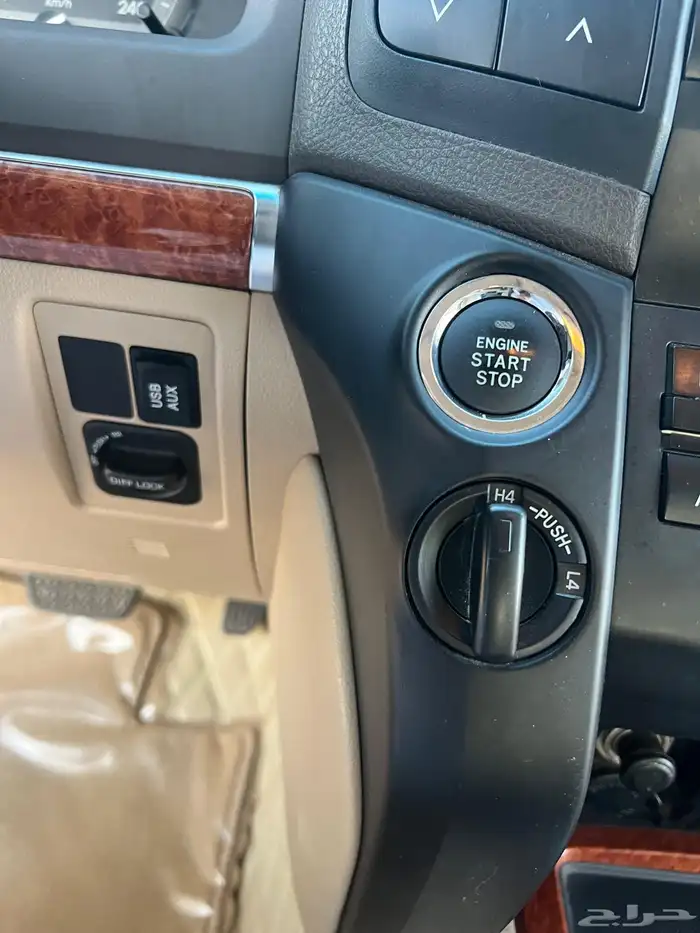 تم البيع لاندكروزر 2014 فل كامل وكالة بسعر طيب 24