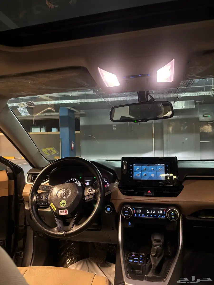 راف فور RAV4 فل كاملXLE دبل (نظيف) 8