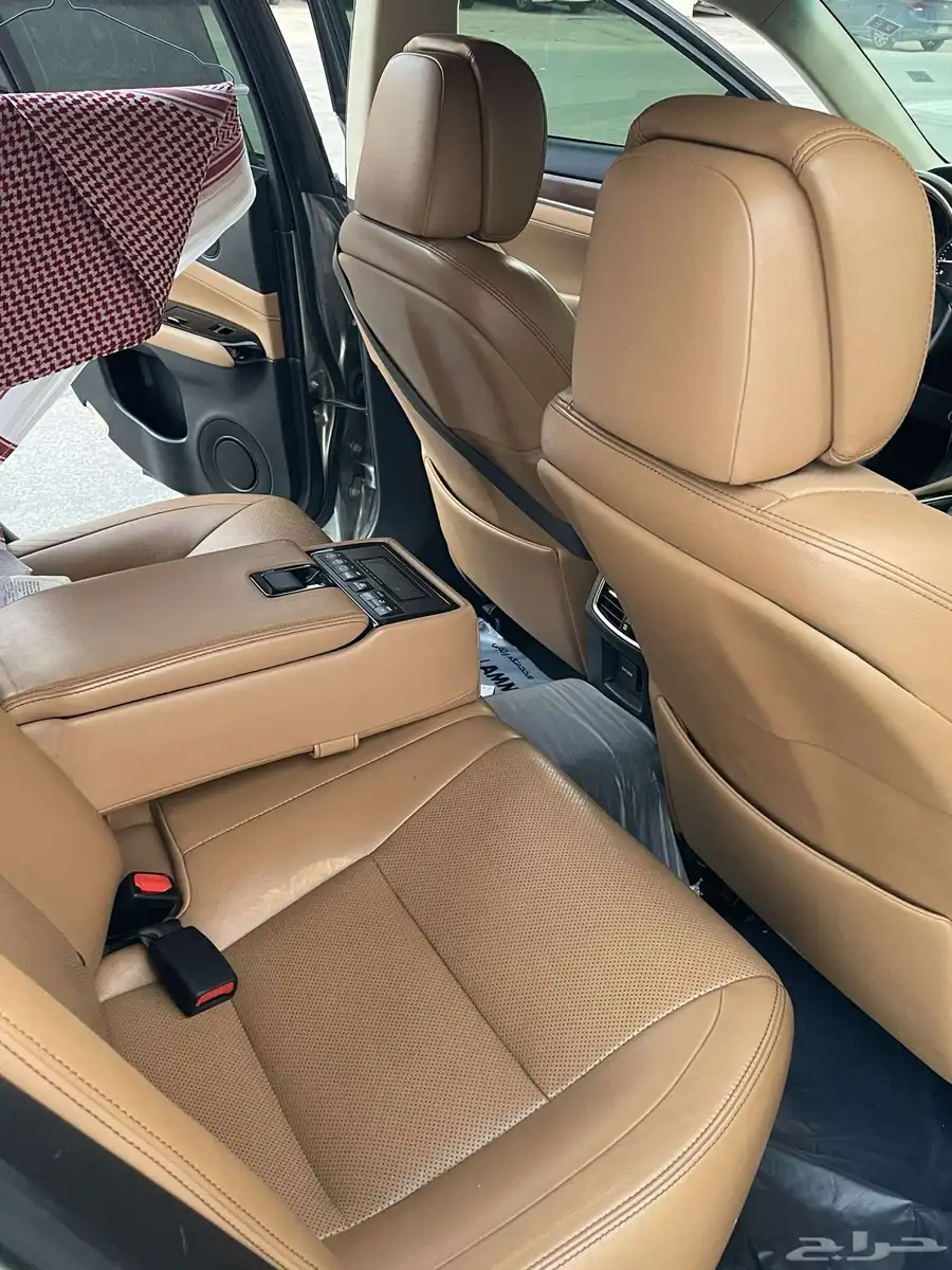 لكزس GS350 2015 19