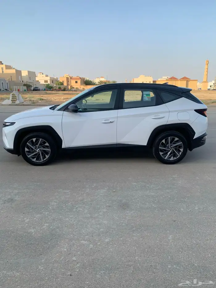 هيونداي توسان 2023 دبل محرك 2.0CC نص فل 3