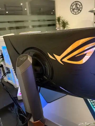 ASUS ROG Swift 360Hz 27  شاشة 3
