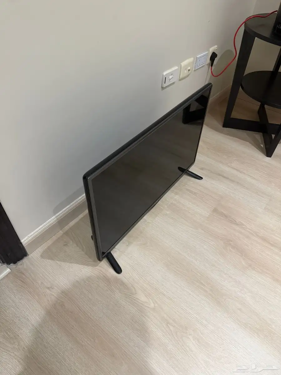 شاشه 32 بوصه(سعر قابل للتفاوض 3