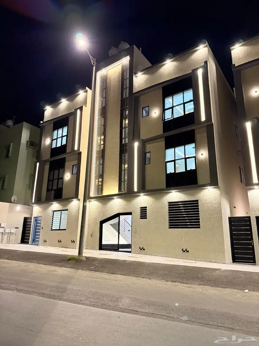 للبيع شقق علويه ح البديع من450 الي500الف خلف الراشد مول 0