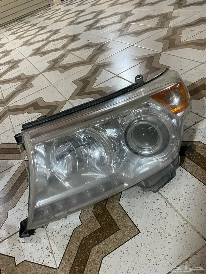 شمعات لاندكروزر 1
