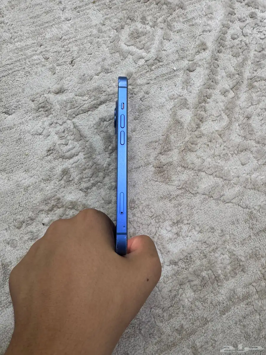 ايفون 13 4