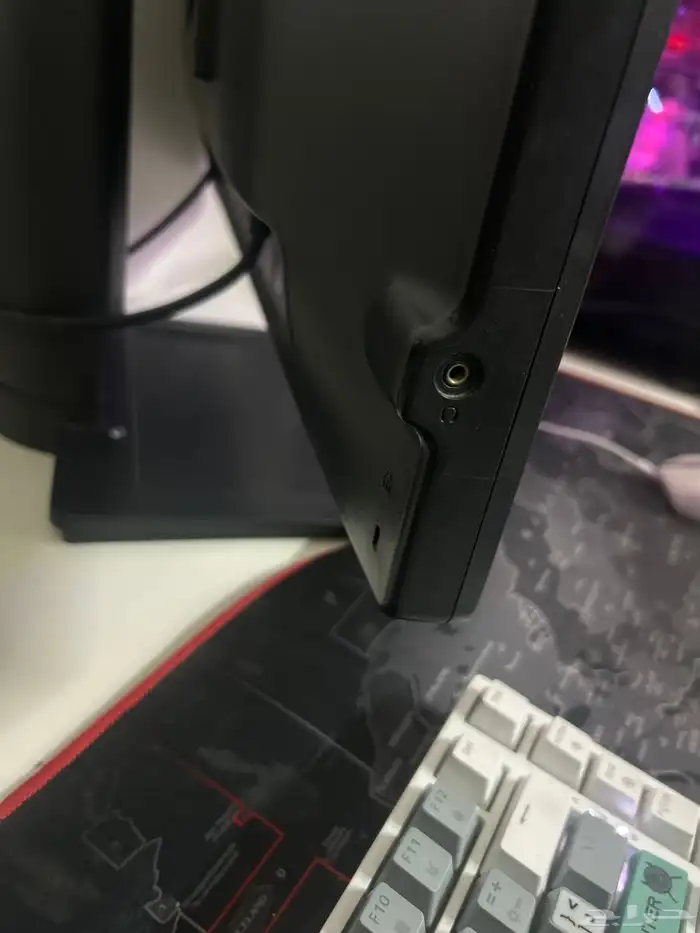 شاشه BENQ zowie XL2411P بنكيو مستعمله نظيفه 7