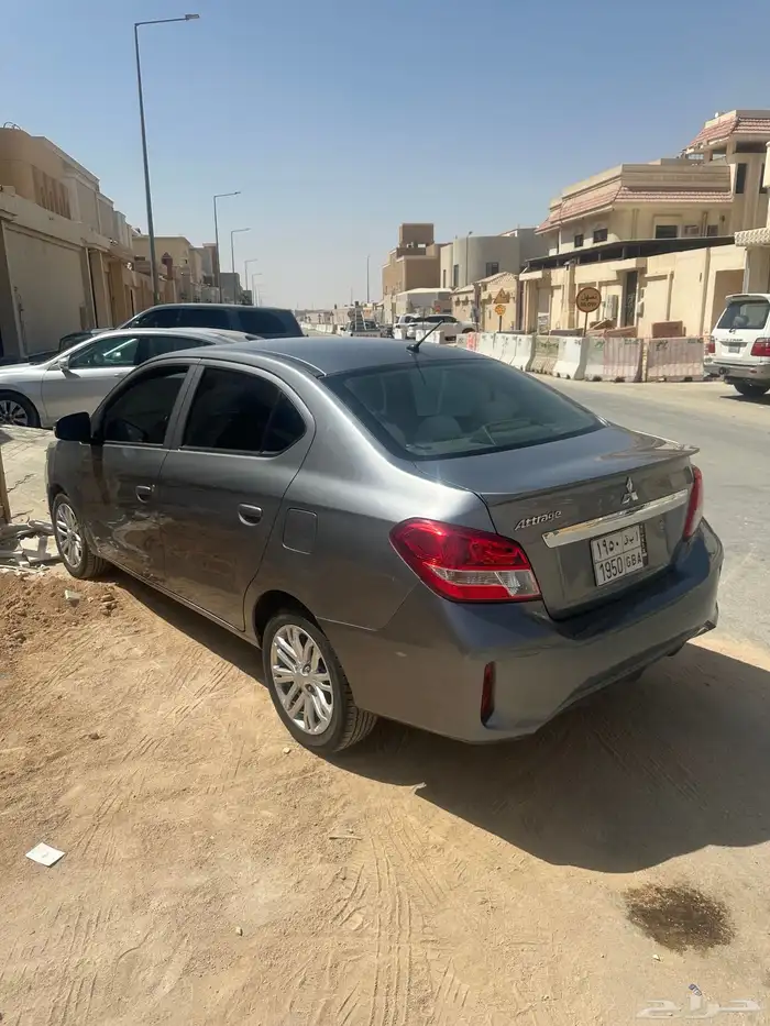 للبيع سياره اتراج 3