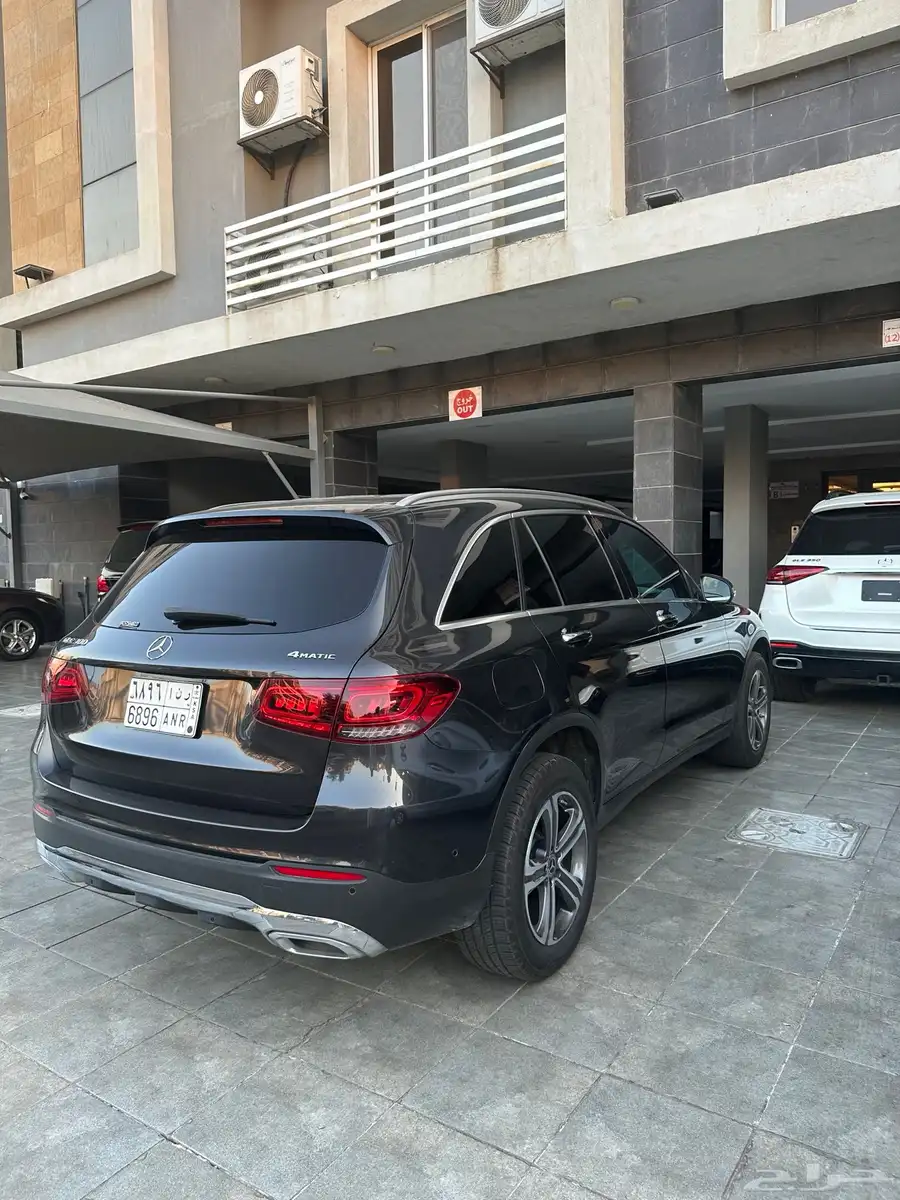 مرسيدس GLC300 3