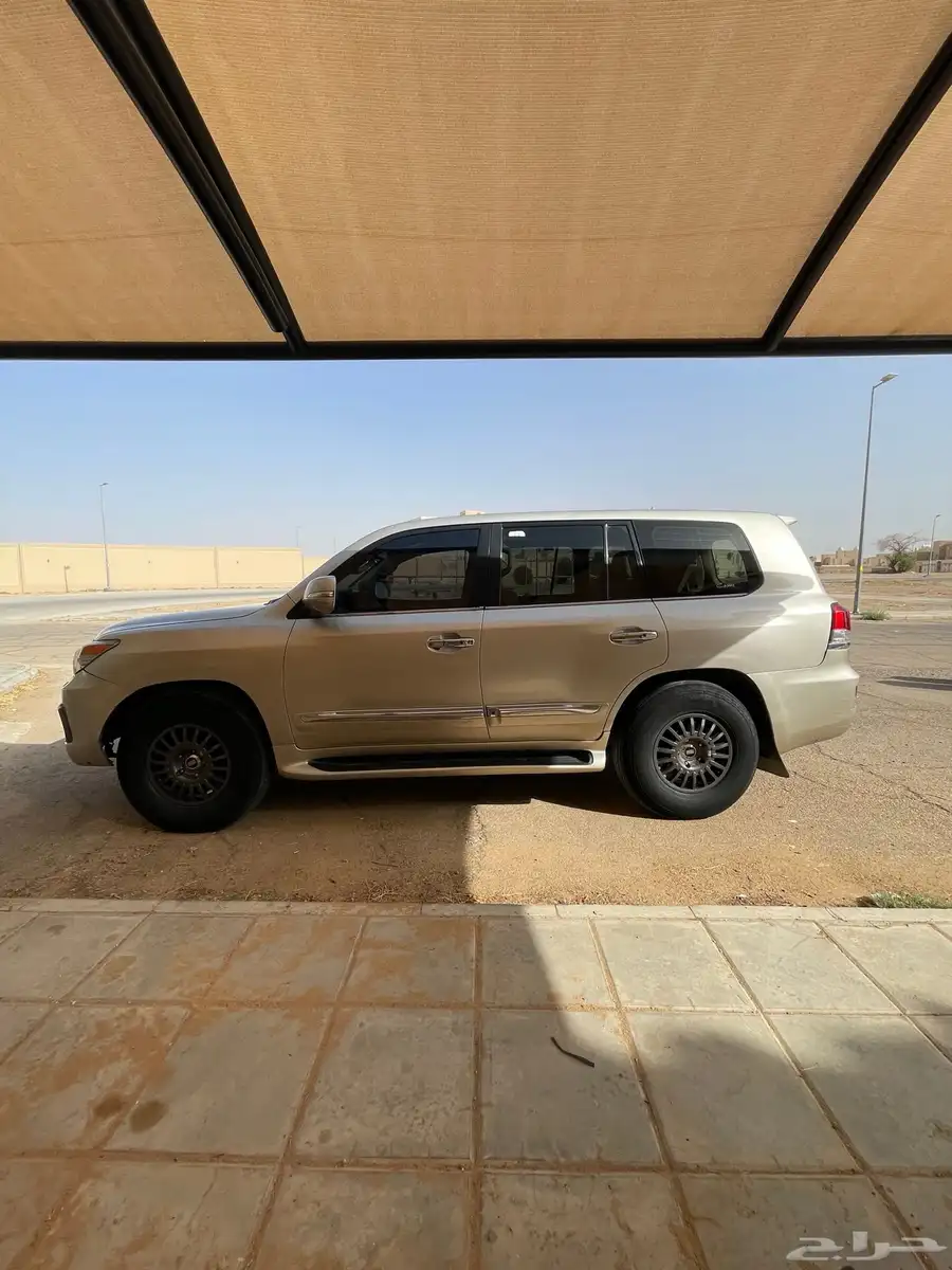 جيب لكزس LX570 موديل 2009 محول خارجي 2015 4