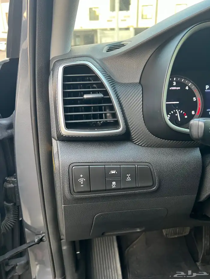 توسان ديزل دبل 2020 بطاقة جمركية 2000 cc (( تم البيع )) 15