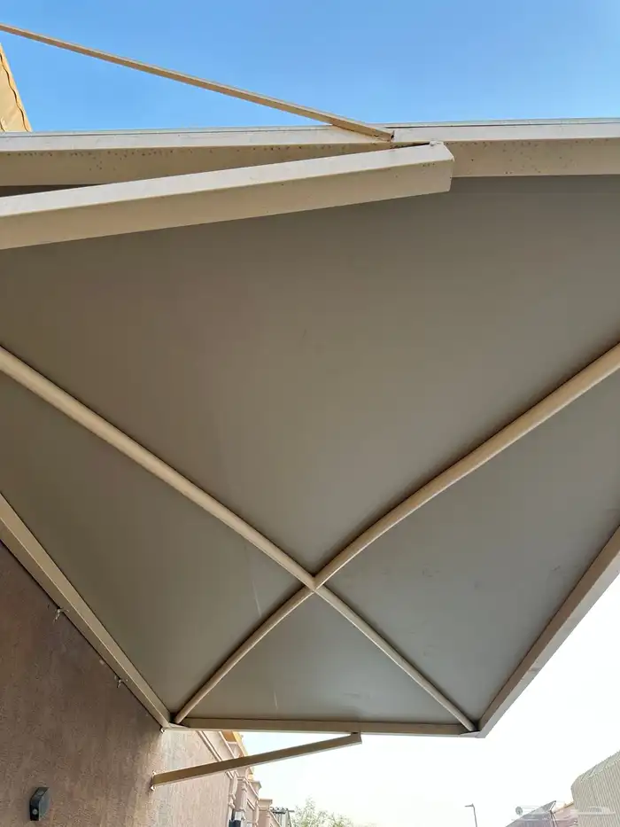 مظلة سيارات للبيع 1