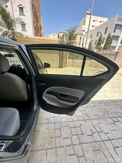 متسوبيشي اتراج 2023 فل كامل 12