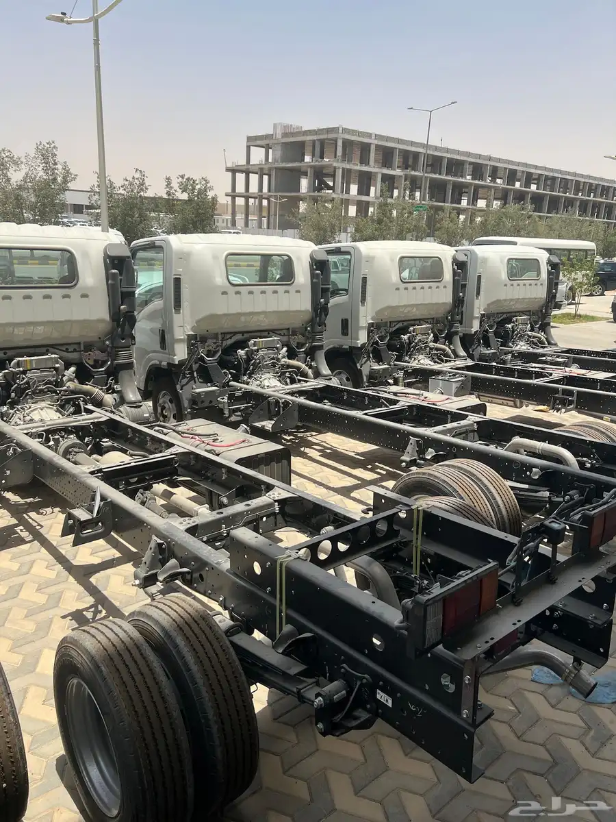 ايسوزو دينا NPR   NQR   Fr   FSR 2