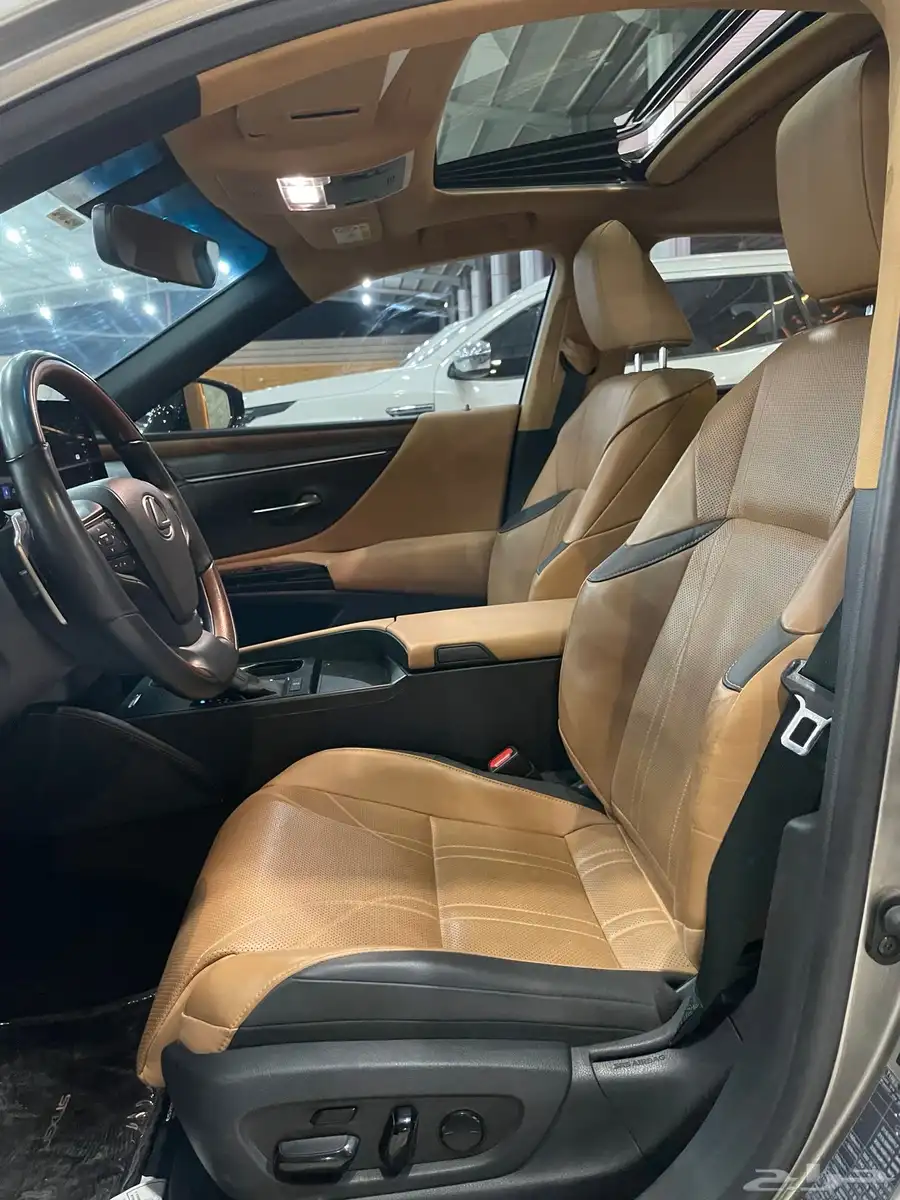 لكزس ES350 موديل 2023 (CC) 20