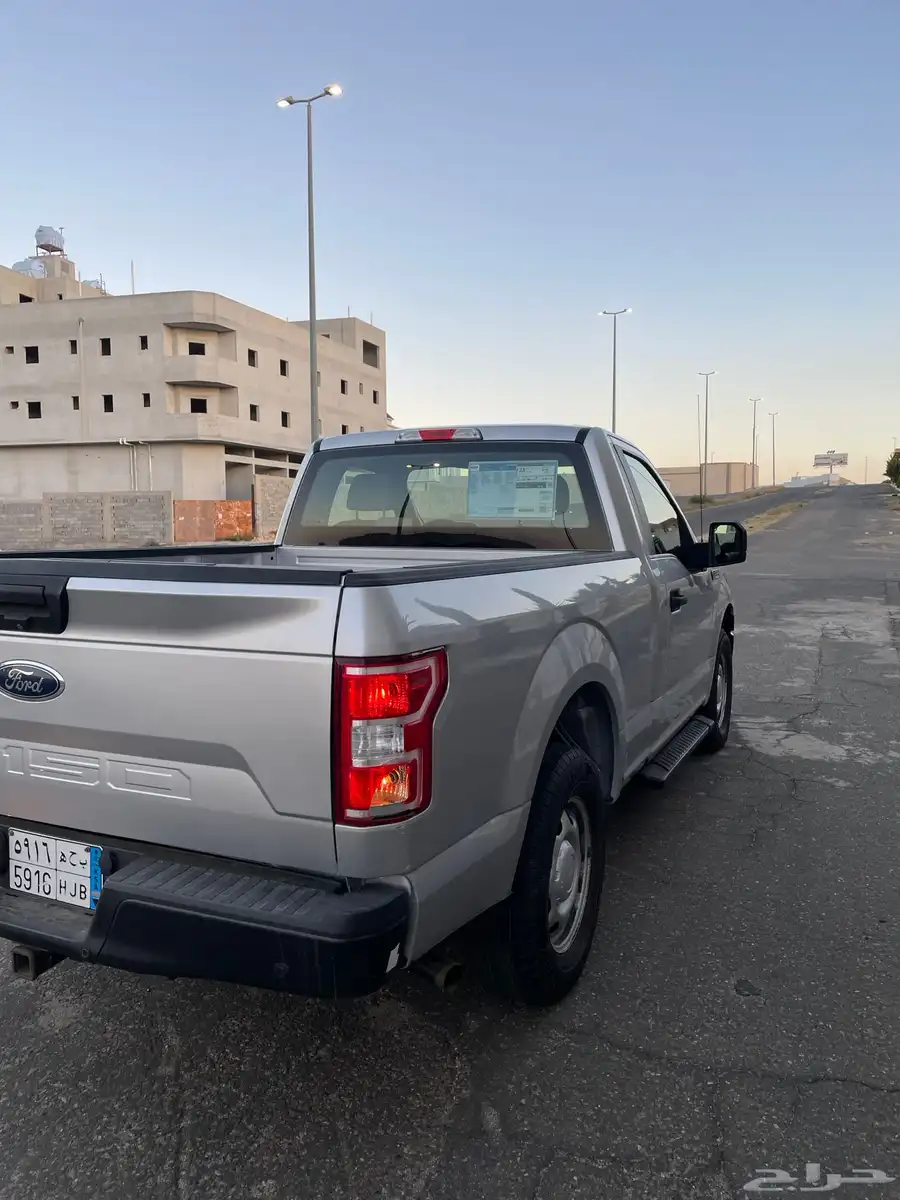 للبيع فورد 2018 f150 بدون دبل 4