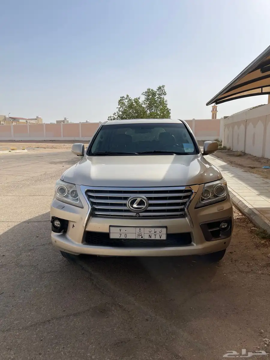 جيب لكزس LX570 موديل 2009 محول خارجي 2015 1