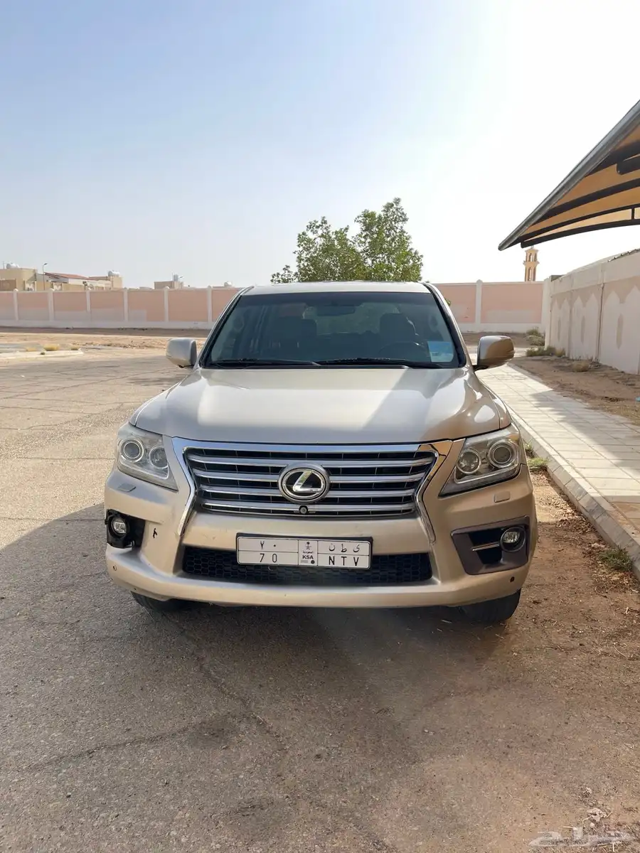 جيب لكزس LX570 موديل 2009 محول خارجي 2015 2