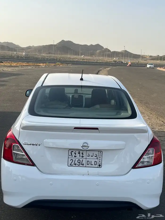 للإيجار نيسان صني 3
