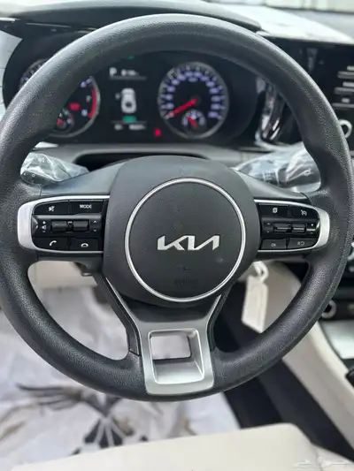 كيا K5 2022 12