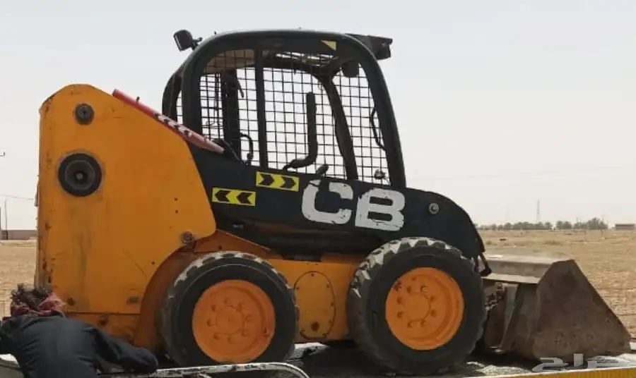بوبكات JCB موديل 2011 0