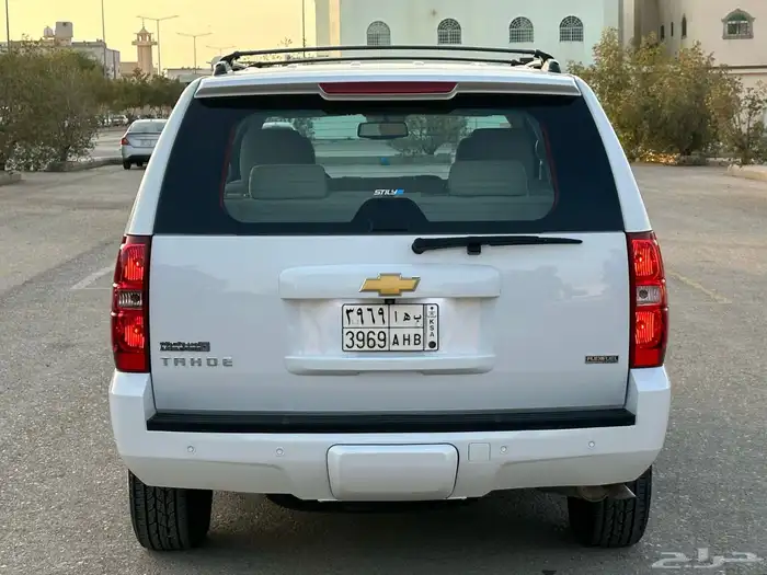 تاهو 2012 سعودي نظيف 5