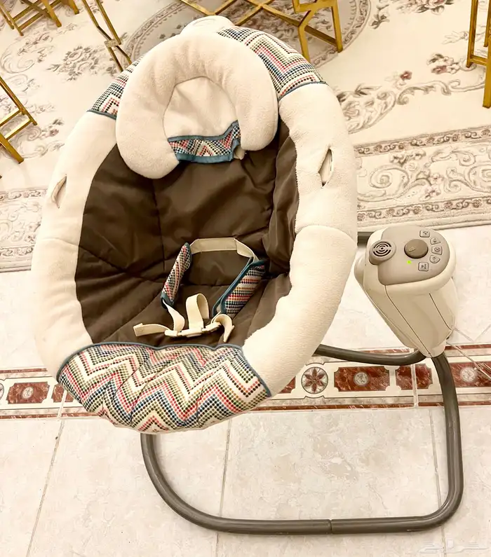 كرسي اطفال هزاز كهربائي 4