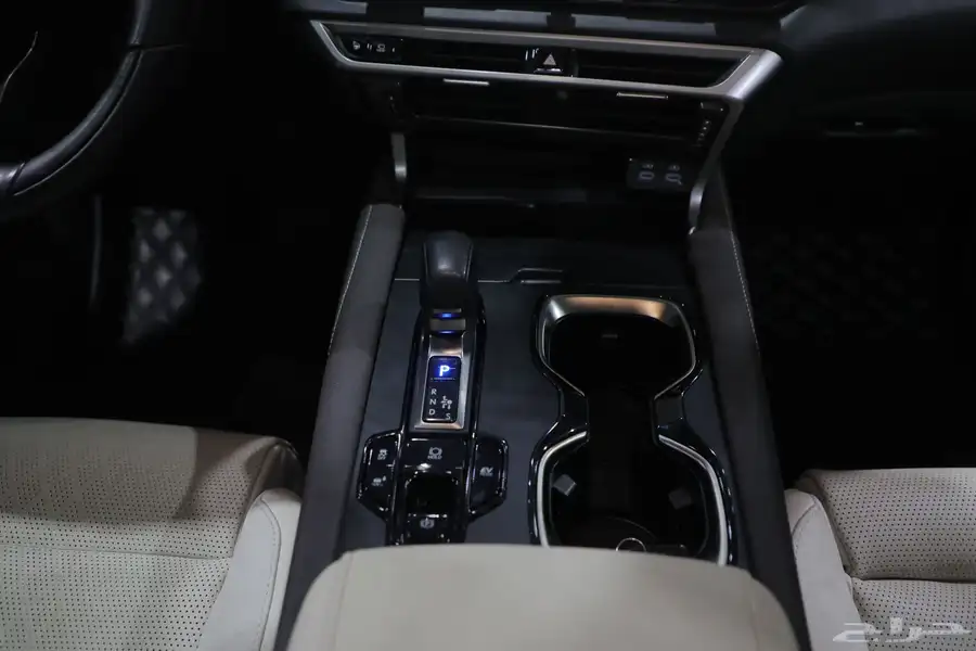 لكزس RX 350 BB فل كامل هايبرد 2024 ( شبه جديد ) 15